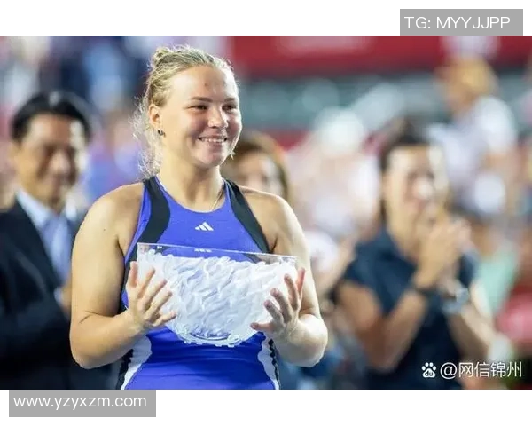 上海网球队实力揭秘：网球巨献背后的训练与团队精神