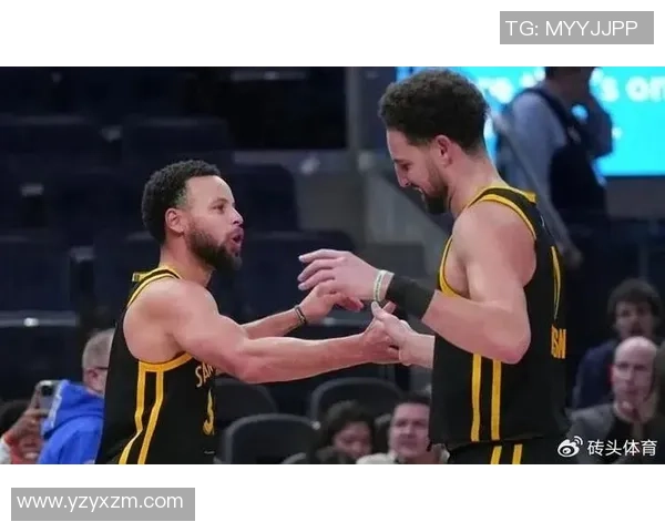 足球巨星重生之路从低谷到巅峰的传奇逆袭故事 足球巨星重生之路从低谷到巅峰的传奇逆袭故事